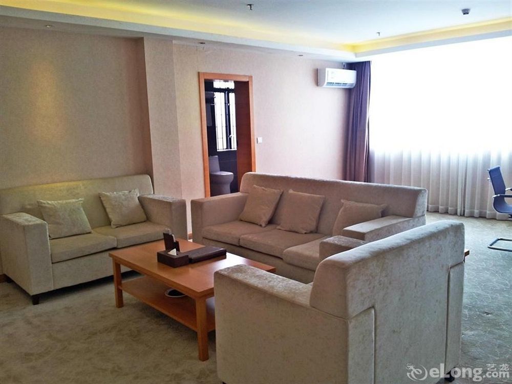 Shenzhen Huamao Aviatic Hotel Dış mekan fotoğraf