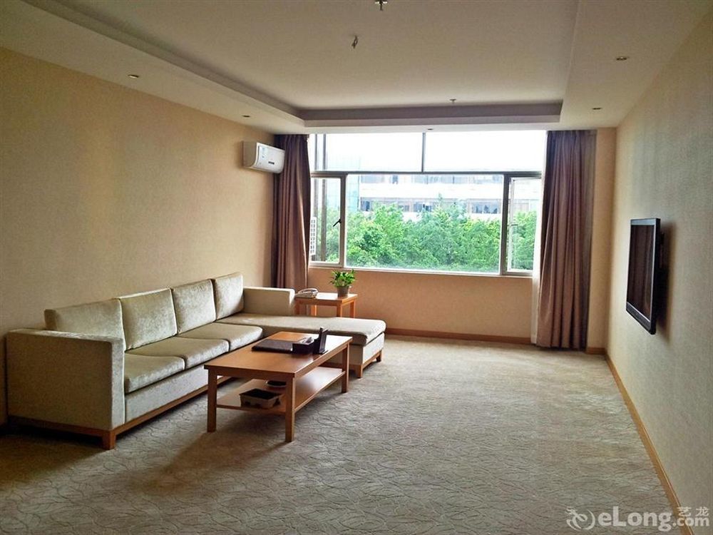 Shenzhen Huamao Aviatic Hotel Dış mekan fotoğraf