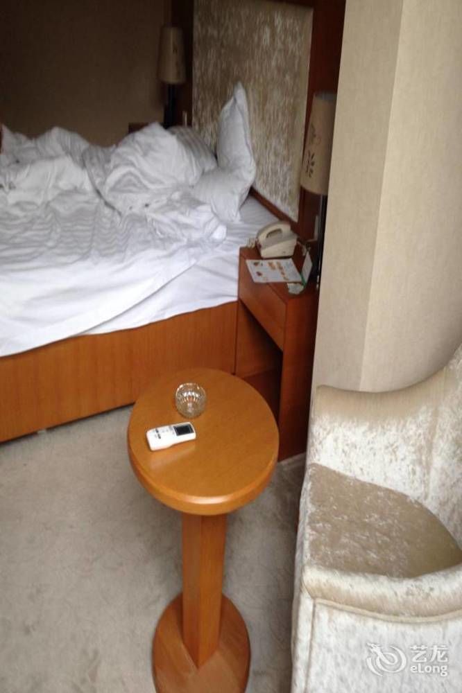 Shenzhen Huamao Aviatic Hotel Dış mekan fotoğraf