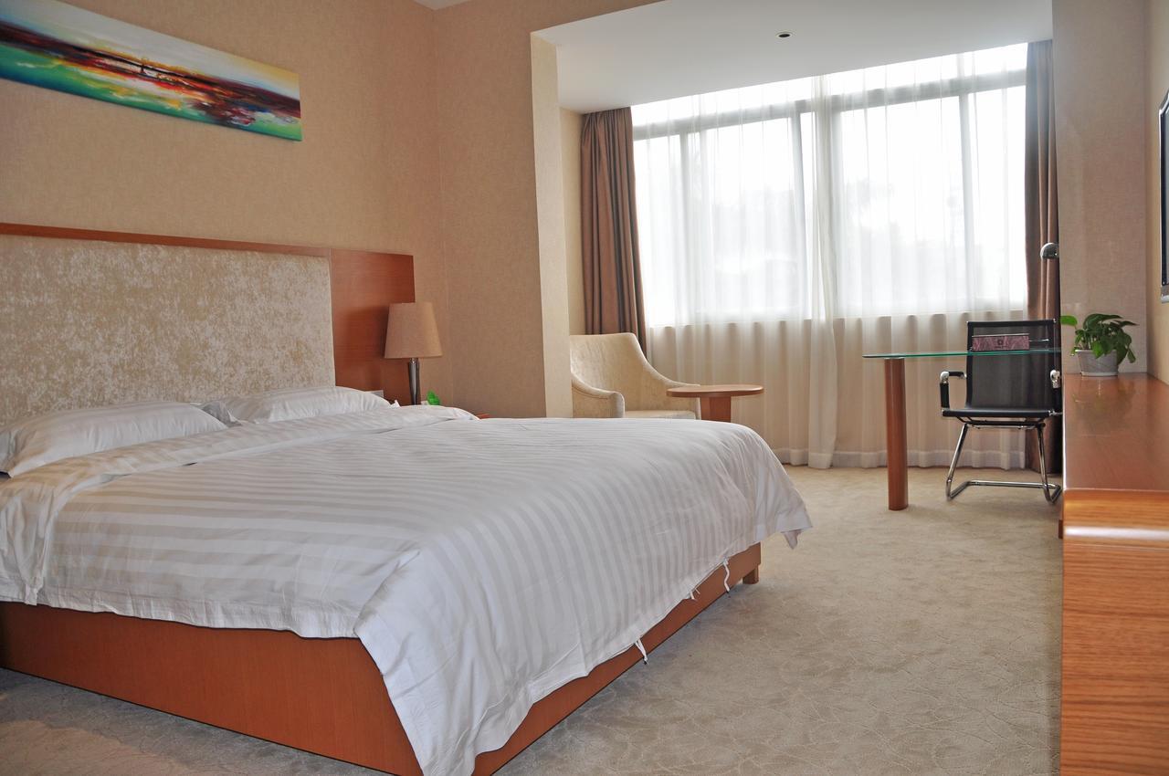 Shenzhen Huamao Aviatic Hotel Dış mekan fotoğraf